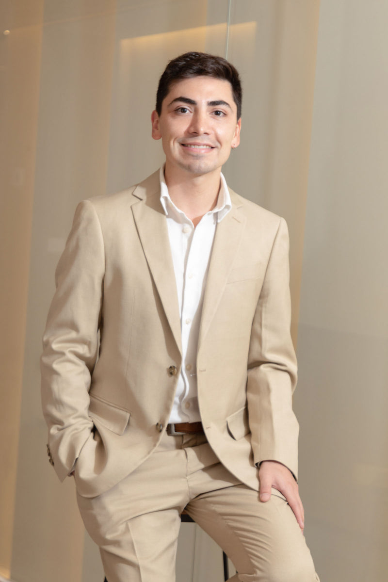 Dr. Matías Toloza